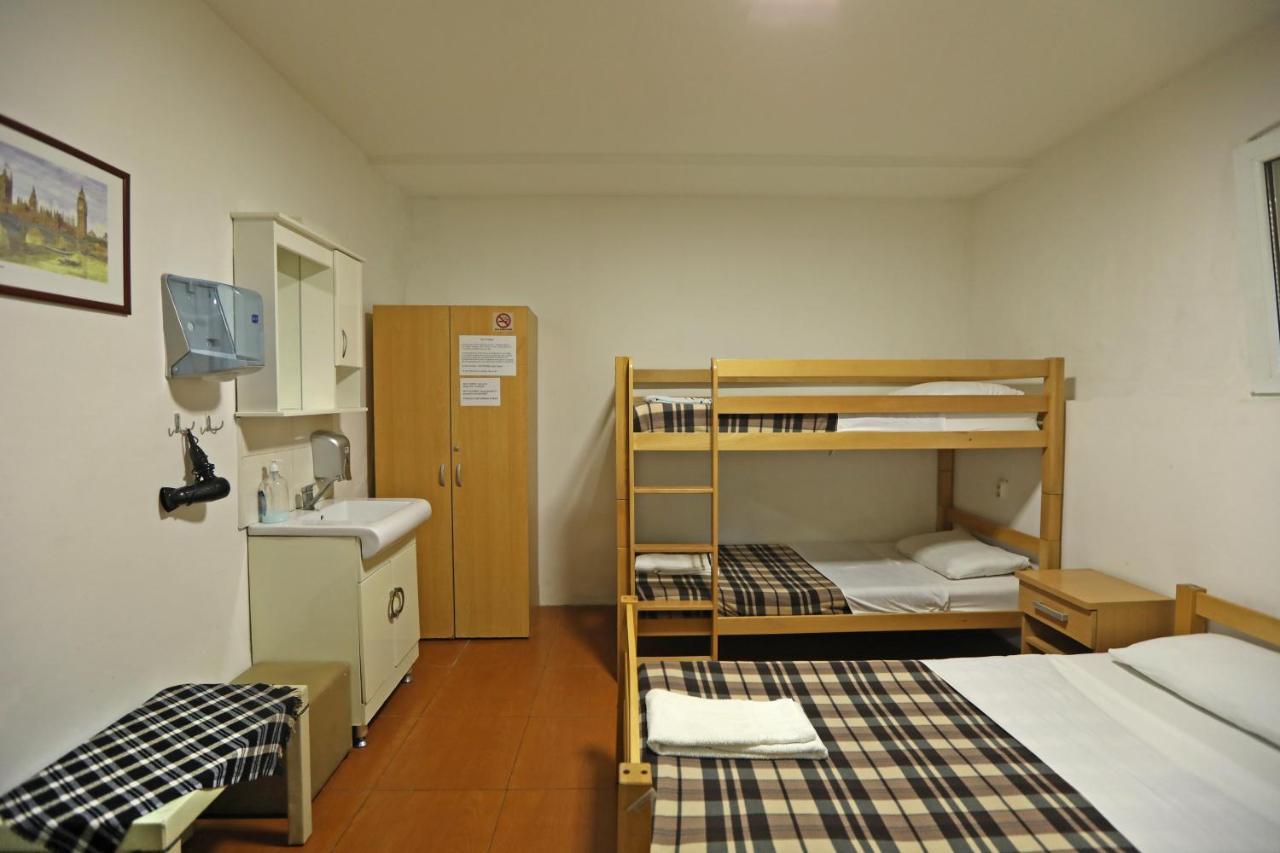 סקופיה Hostel 42 מראה חיצוני תמונה